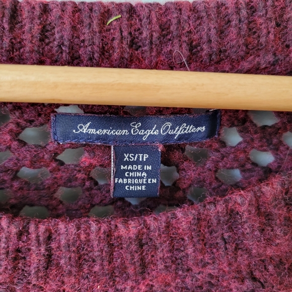 American Eagle burgundy wine open knit sweater with cable details - Picture 4 of 7